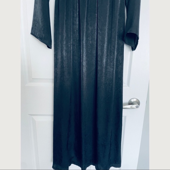 MISSGUIDED Hook Corset Liquid Satin Duster Coat - Picture 10 of 14